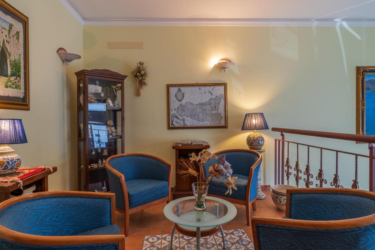 Hotel Mediterraneo Syracuse Extérieur photo