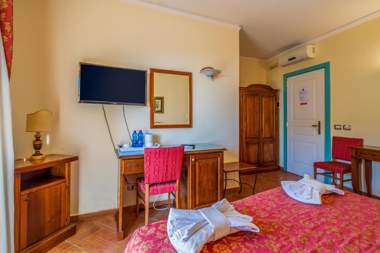 Hotel Mediterraneo Syracuse Extérieur photo
