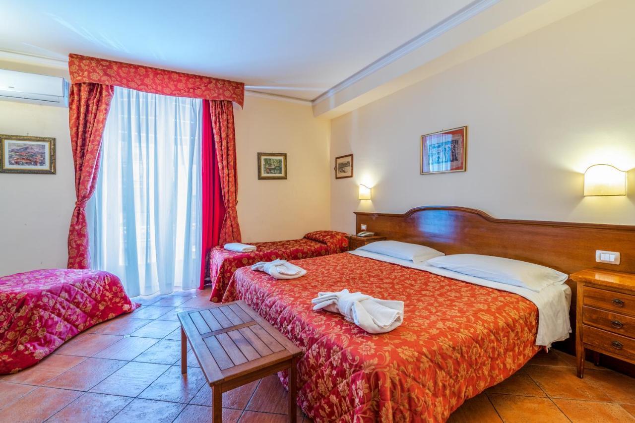 Hotel Mediterraneo Syracuse Extérieur photo